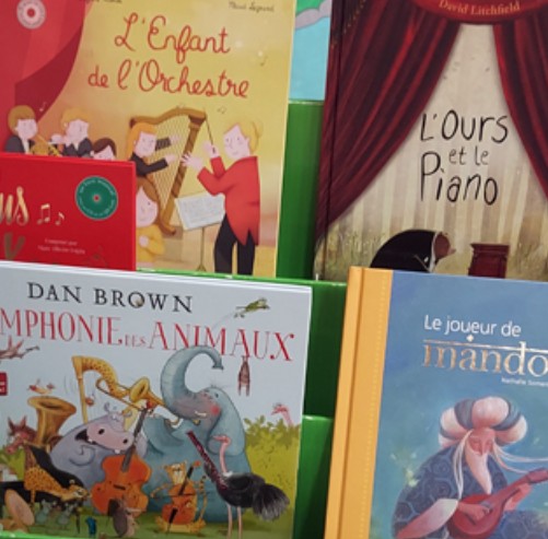 Une magnifique exposition autour des livres et leurs univers